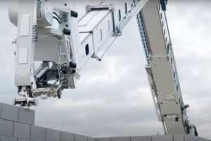 Laser Tracker Optimizes Construction Robot Performance